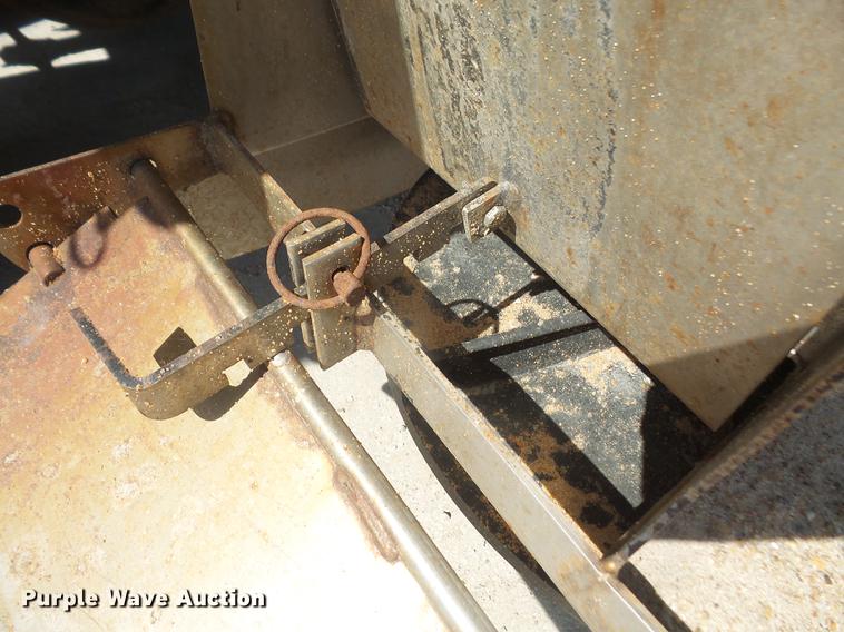 image for item DB6089 2010 Sterling L7500 dump truck