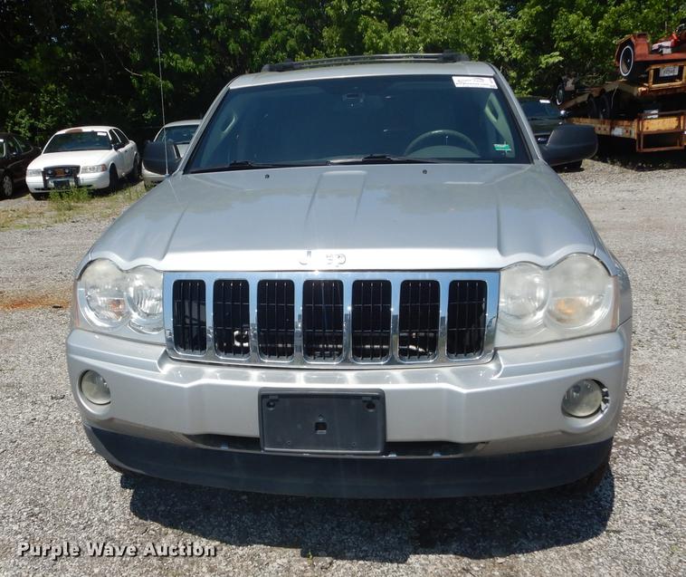 image for item DB6100 2006 Jeep Grand Cherokee Limited SUV