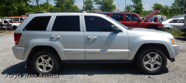 image for item DB6100 2006 Jeep Grand Cherokee Limited SUV