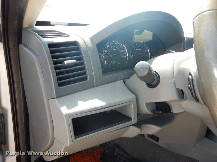 image for item DB6100 2006 Jeep Grand Cherokee Limited SUV