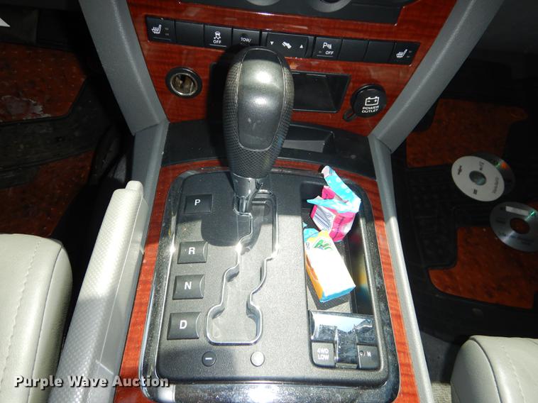 image for item DB6100 2006 Jeep Grand Cherokee Limited SUV