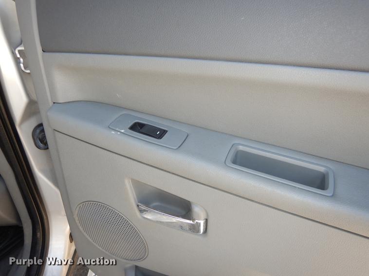 image for item DB6100 2006 Jeep Grand Cherokee Limited SUV