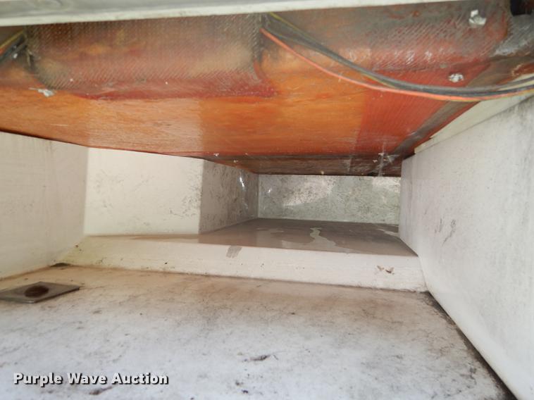 image for item DB6102 2003 Ford F250 Super Duty XLT utility bed pickup truck