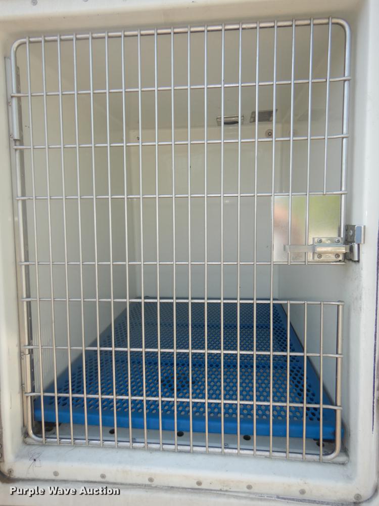 image for item DB6102 2003 Ford F250 Super Duty XLT utility bed pickup truck