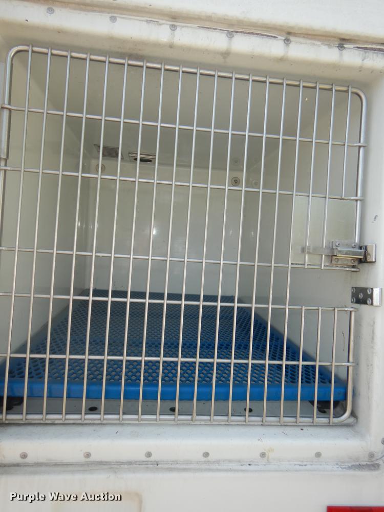 image for item DB6102 2003 Ford F250 Super Duty XLT utility bed pickup truck