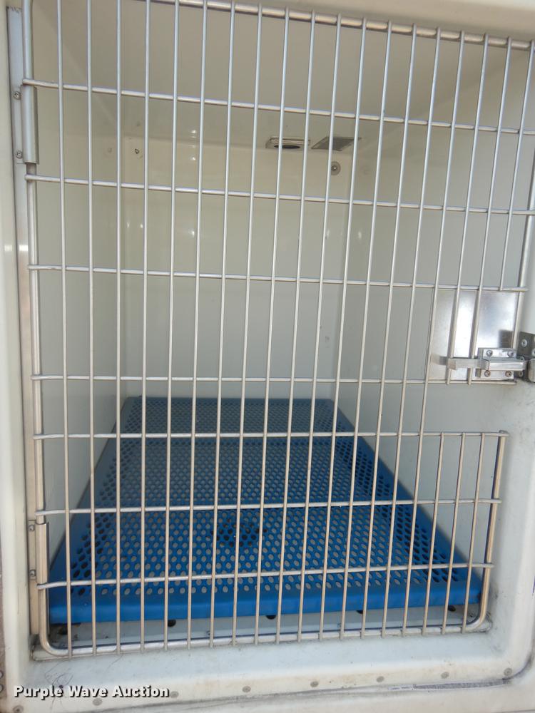 image for item DB6102 2003 Ford F250 Super Duty XLT utility bed pickup truck