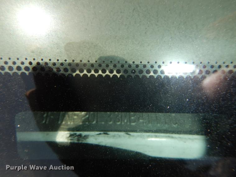 image for item DB6102 2003 Ford F250 Super Duty XLT utility bed pickup truck