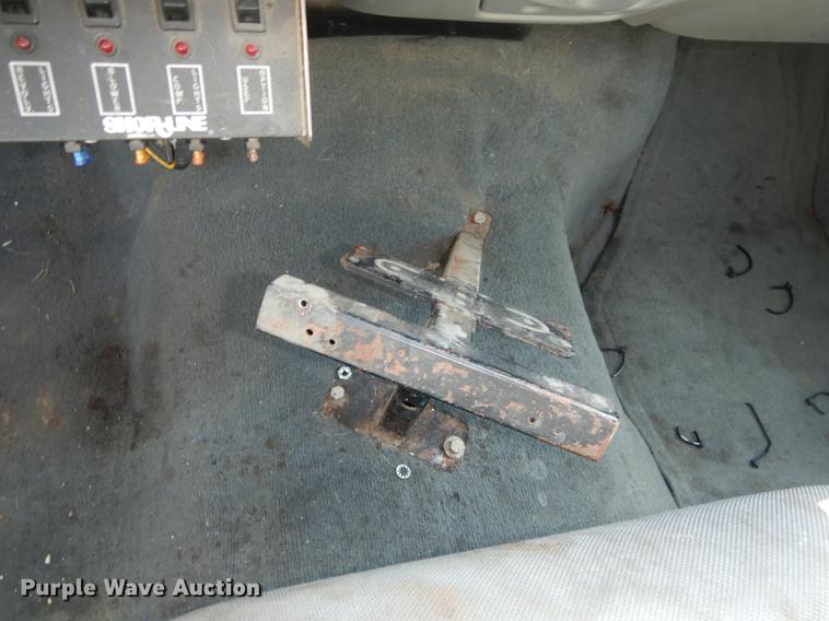 image for item DB6103 2004 Ford F250 Super Duty XLT utility bed pickup truck