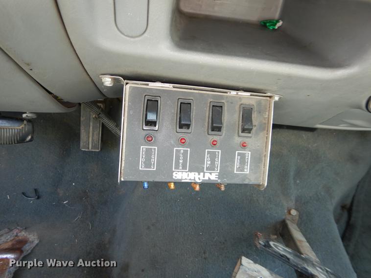 image for item DB6103 2004 Ford F250 Super Duty XLT utility bed pickup truck