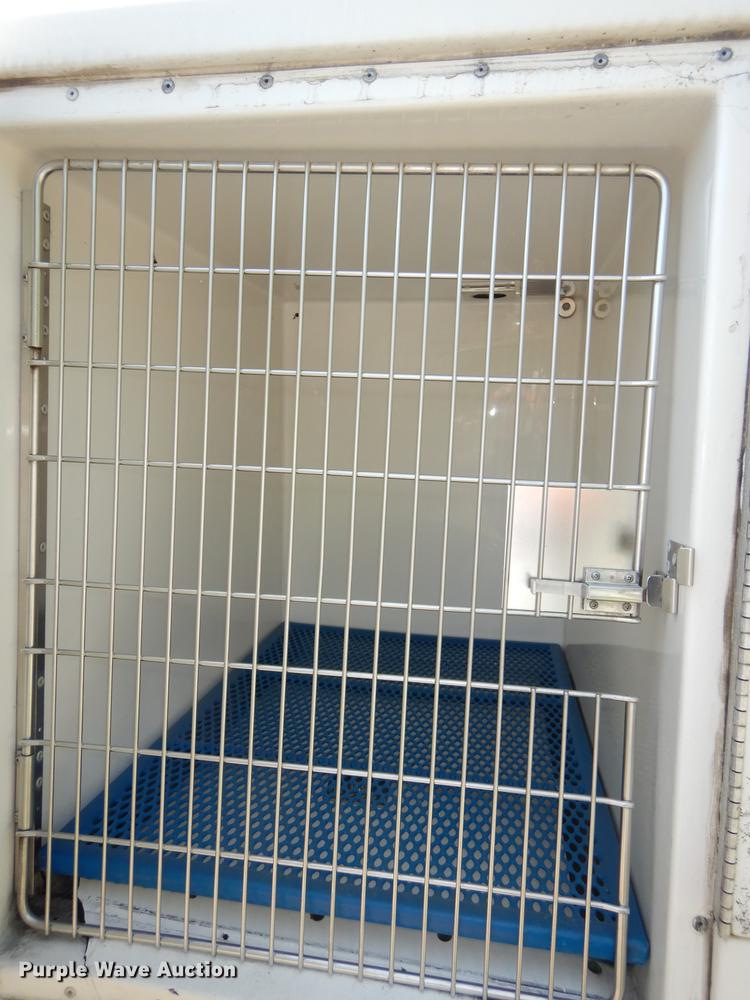 image for item DB6103 2004 Ford F250 Super Duty XLT utility bed pickup truck