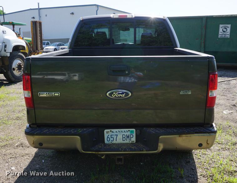 image for item DB6105 2005 Ford F150 Lariat SuperCrew pickup truck