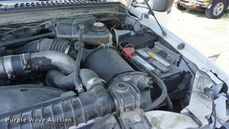 image for item DB6107 2003 Ford F350 Super Duty XL utility bed pickup truck