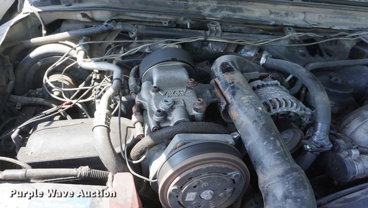 image for item DB6107 2003 Ford F350 Super Duty XL utility bed pickup truck