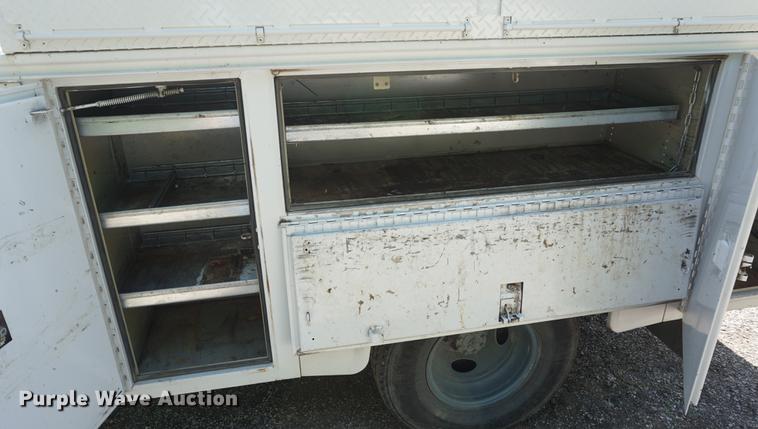 image for item DB6107 2003 Ford F350 Super Duty XL utility bed pickup truck