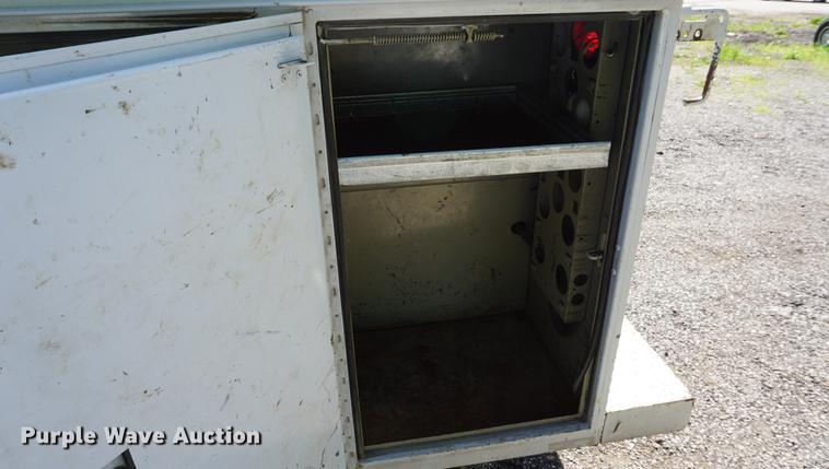 image for item DB6107 2003 Ford F350 Super Duty XL utility bed pickup truck