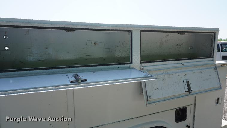 image for item DB6107 2003 Ford F350 Super Duty XL utility bed pickup truck