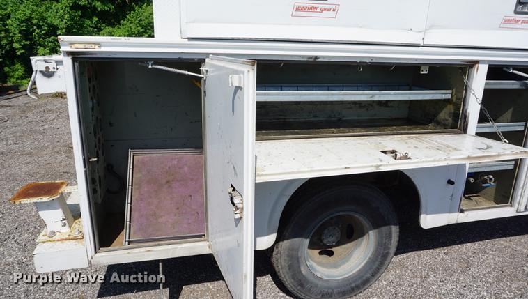 image for item DB6107 2003 Ford F350 Super Duty XL utility bed pickup truck