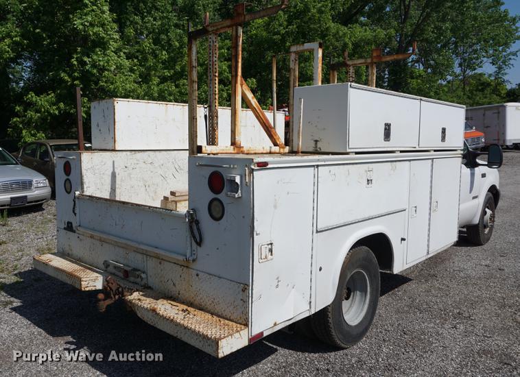 image for item DB6108 2004 Ford F350 Super Duty XL utility bed pickup truck