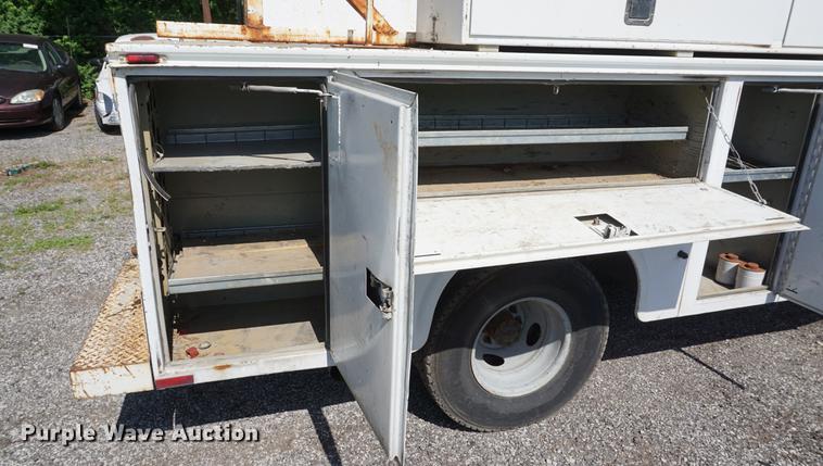 image for item DB6108 2004 Ford F350 Super Duty XL utility bed pickup truck