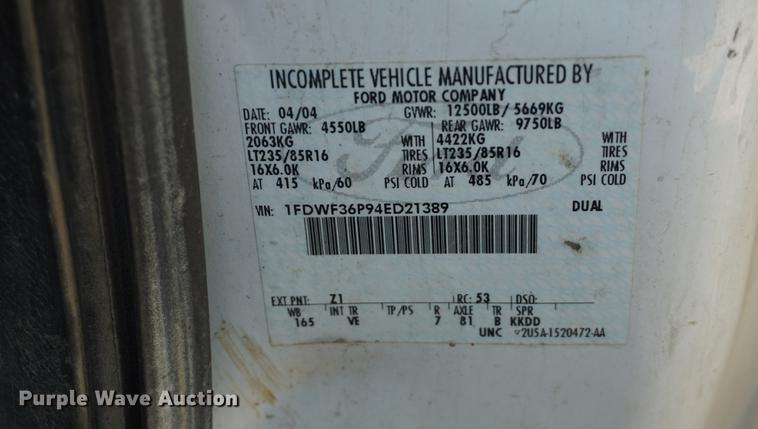 image for item DB6108 2004 Ford F350 Super Duty XL utility bed pickup truck