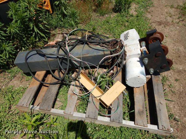 image for item DB8466 Gorbel crane