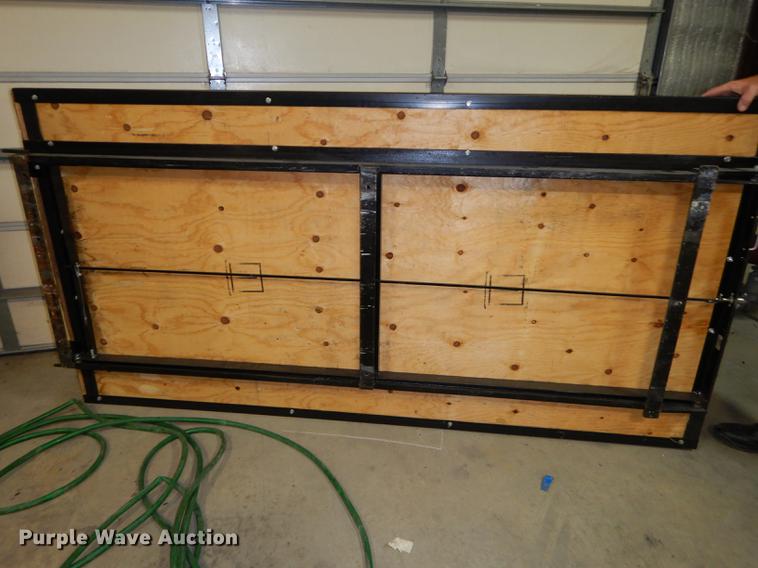 image for item DB8468 Pickup bed slide-out