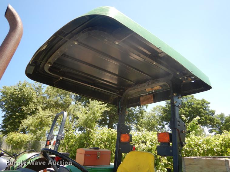 image for item DB8471 2009 John Deere 5065E tractor