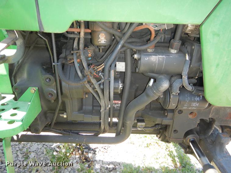 image for item DB8472 1999 John Deere 5310 tractor