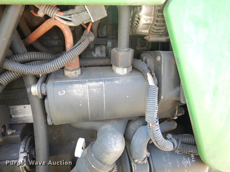 image for item DB8472 1999 John Deere 5310 tractor