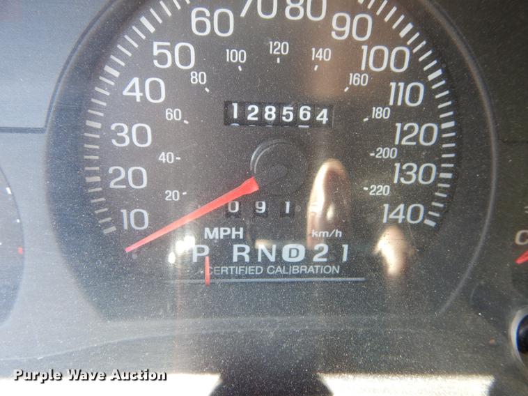 image for item DB8473 2002 Ford Crown Victoria Police Interceptor