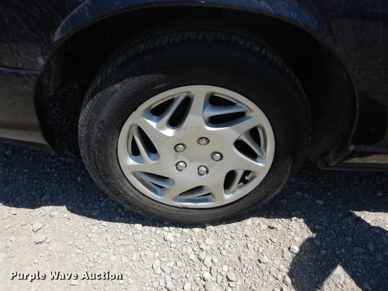 image for item DB8473 2002 Ford Crown Victoria Police Interceptor