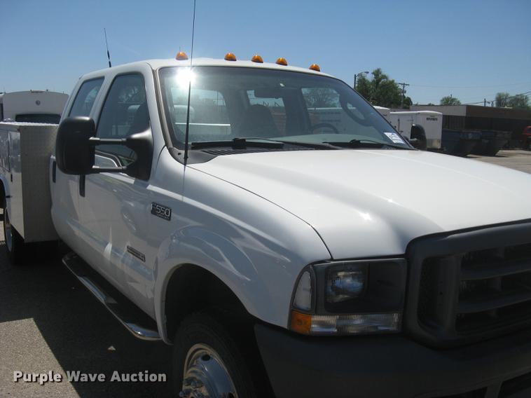 image for item DC2267 2003 Ford F550 Super Duty XL Crew Cab utility truck