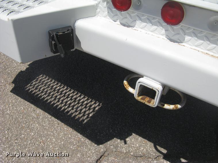 image for item DC2267 2003 Ford F550 Super Duty XL Crew Cab utility truck