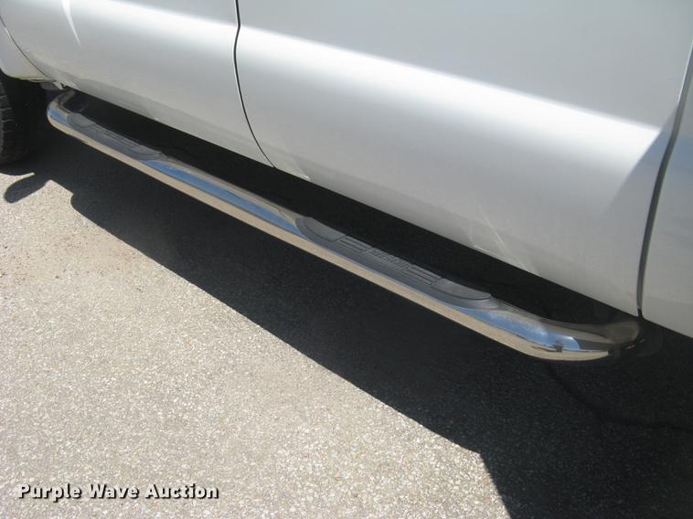 image for item DC2267 2003 Ford F550 Super Duty XL Crew Cab utility truck