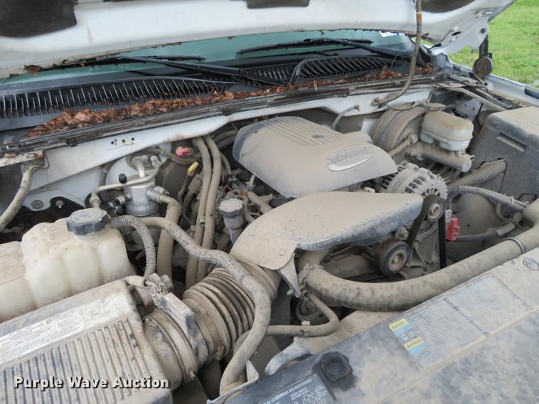 image for item DC2272 2005 Chevrolet Silverado 1500 Ext. Cab pickup truck