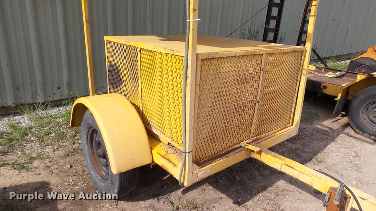 image for item DC4186 Over-Lowe WLTFD sign trailer