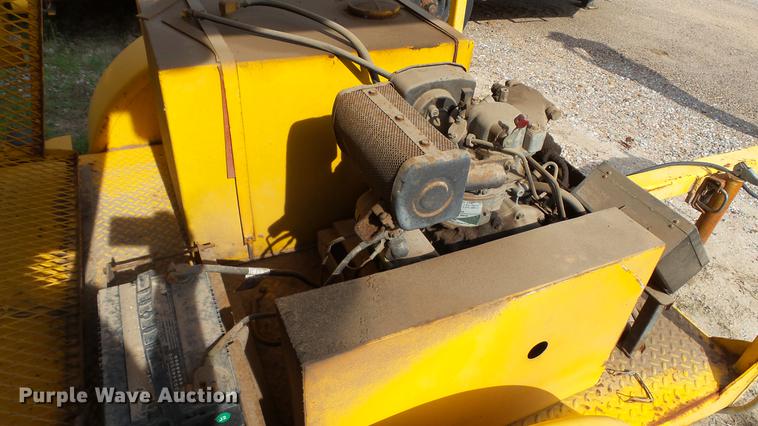 image for item DC4186 Over-Lowe WLTFD sign trailer