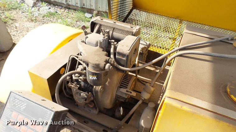 image for item DC4186 Over-Lowe WLTFD sign trailer