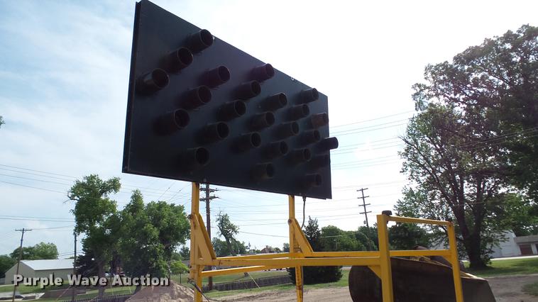 image for item DC4186 Over-Lowe WLTFD sign trailer