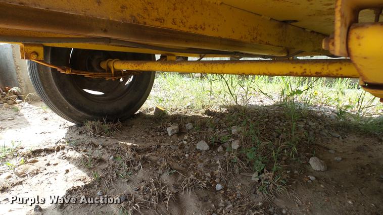 image for item DC4186 Over-Lowe WLTFD sign trailer