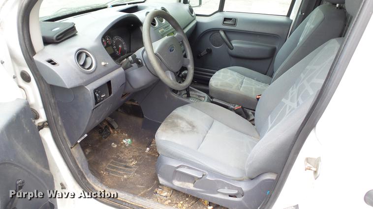 image for item DC5510 2010 Ford Transit Connect van