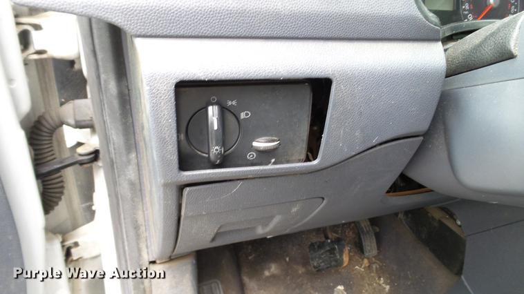 image for item DC5510 2010 Ford Transit Connect van