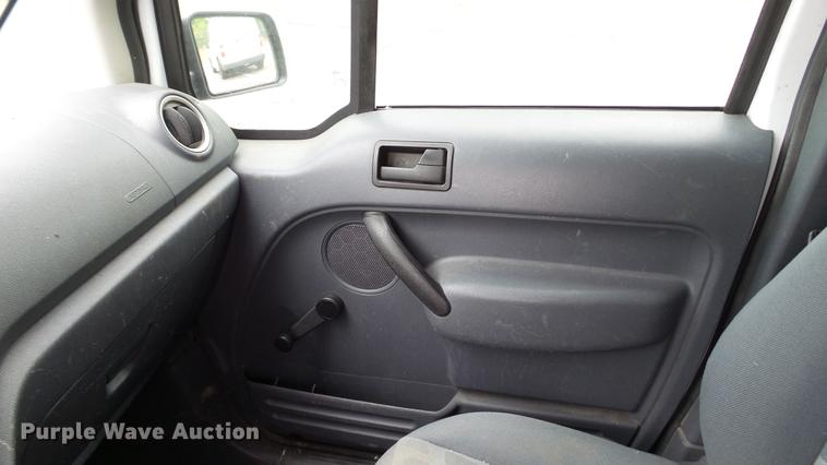 image for item DC5510 2010 Ford Transit Connect van
