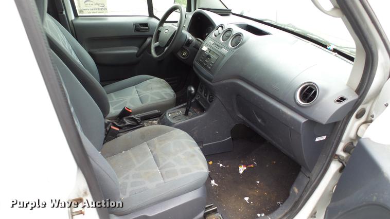 image for item DC5510 2010 Ford Transit Connect van