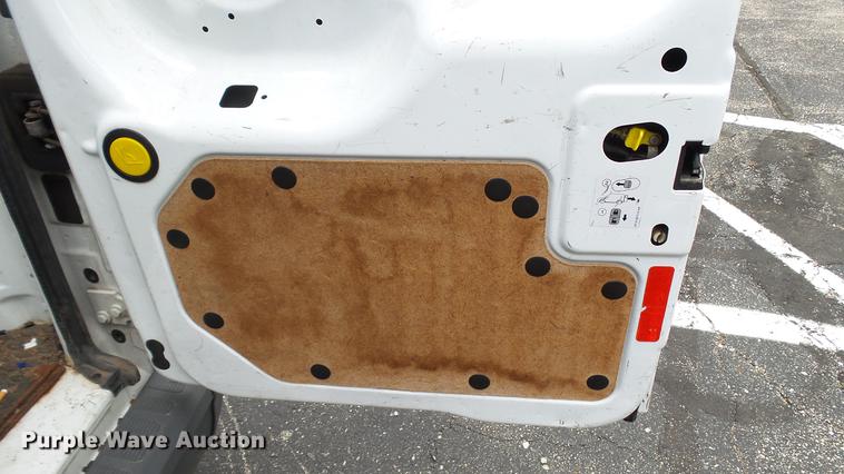 image for item DC5510 2010 Ford Transit Connect van