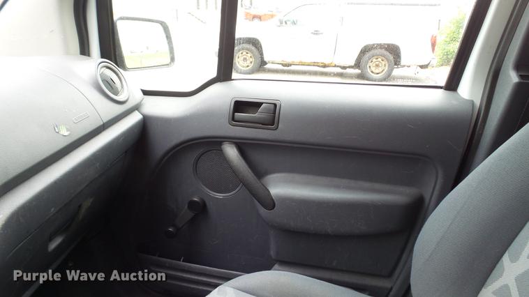image for item DC5511 2010 Ford Transit Connect van