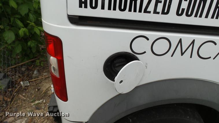image for item DC5511 2010 Ford Transit Connect van