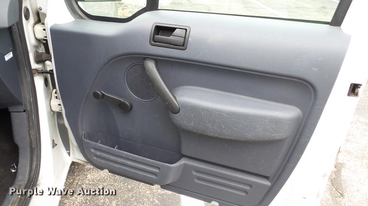 image for item DC5514 2010 Ford Transit Connect van