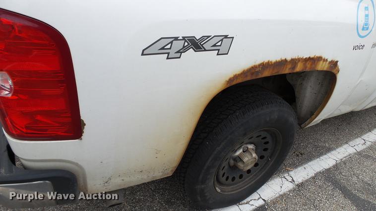 image for item DC5515 2007 Chevrolet Silverado 1500 Ext. Cab pickup truck