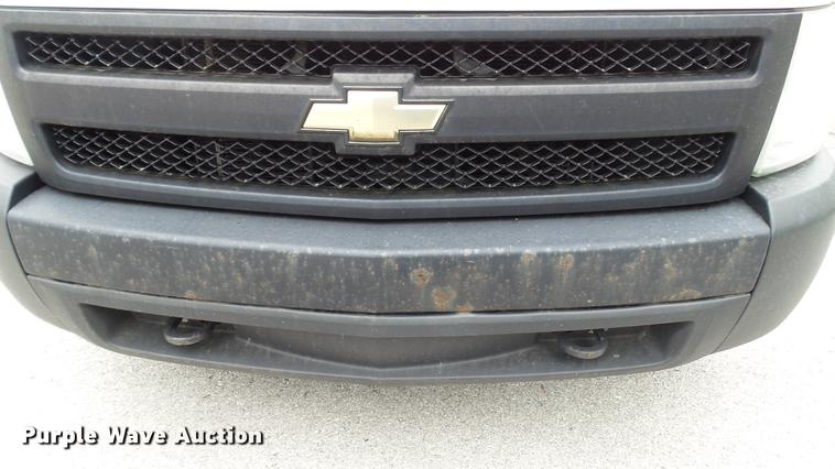 image for item DC5515 2007 Chevrolet Silverado 1500 Ext. Cab pickup truck